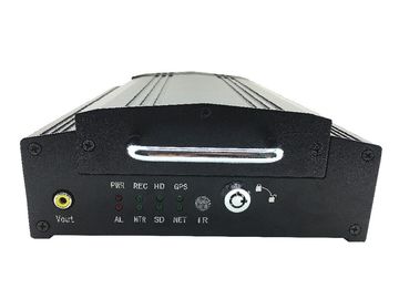4 জি মোবাইল এএইচডি রেকর্ডার 1080 পি / 720 পি 4CH ক্যামেরা সহ কার DV DVR ব্ল্যাক বক্স জিপিএস
