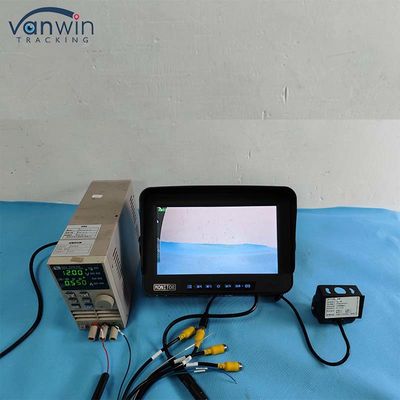 AHD 1080P MDVR মনিটর 10.1 ইঞ্চি 6 চ্যানেল ওয়াটারপ্রুফ স্প্লিট ডিসপ্লে মনিটর যানবাহনের জন্য এসডি কার্ড